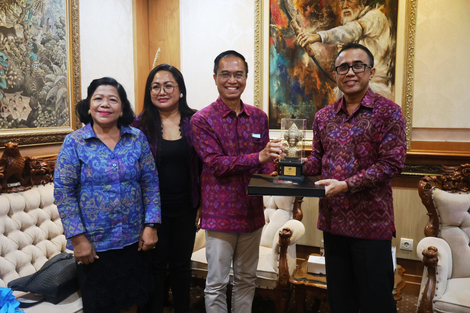 Wali Kota Jaya Negara Jajaki Kerjasama Strategis Bidang Pendidikan Dengan Universitas Warmadewa. 