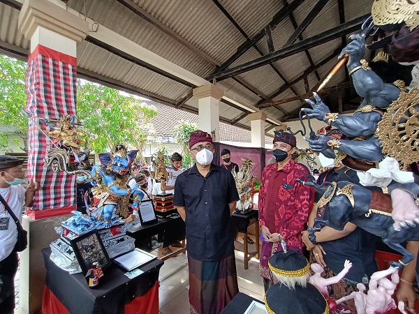 Walikota Jaya Negara Buka Lomba Ogoh-Ogoh Mini ST. Yowana Dharma Santi Banjar Cemara Agung. 