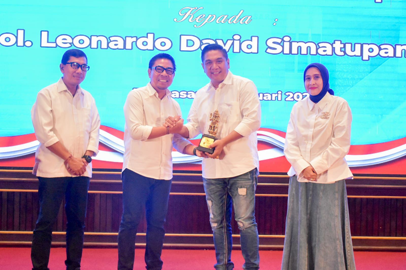 Gambar 2