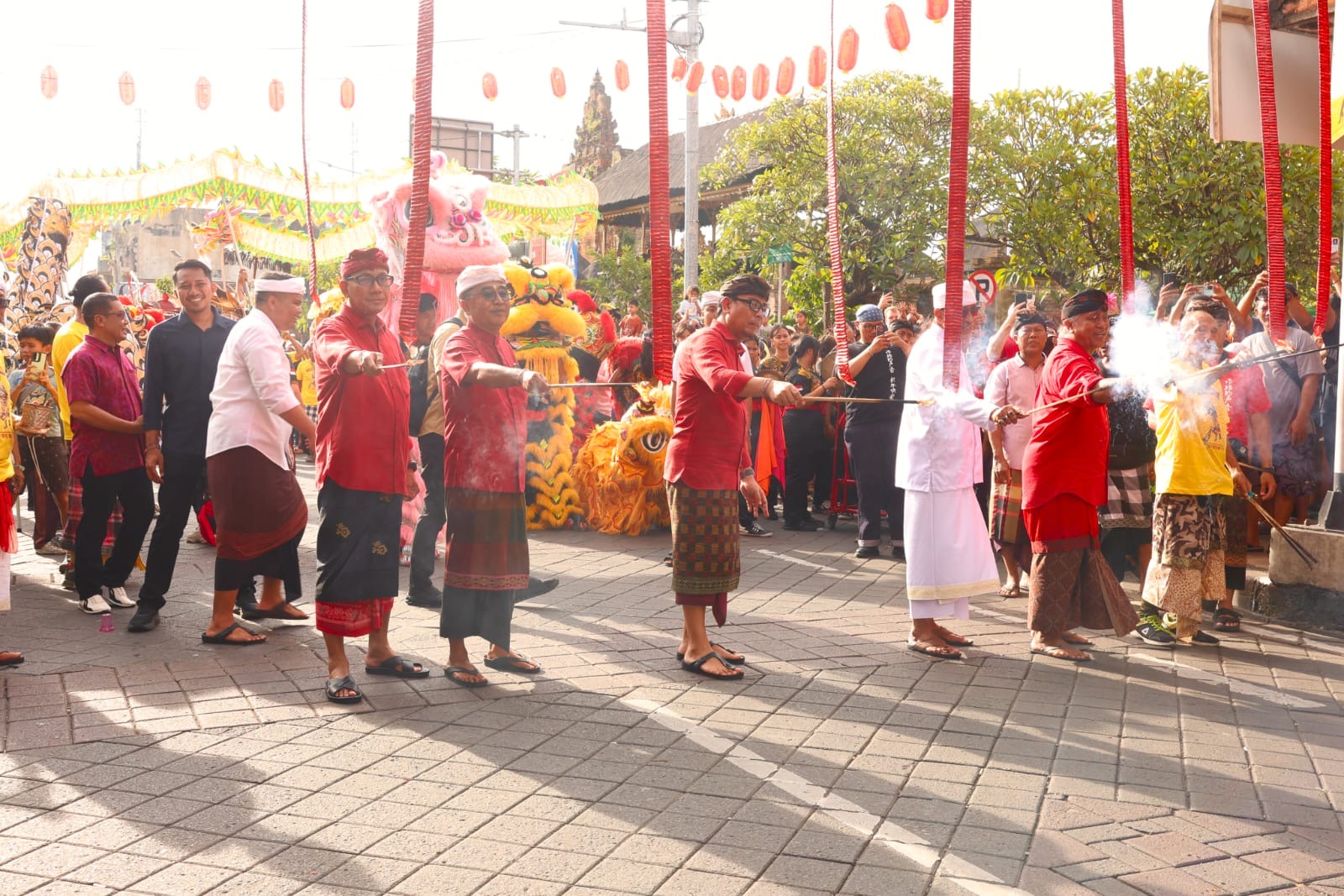 Gambar 2
