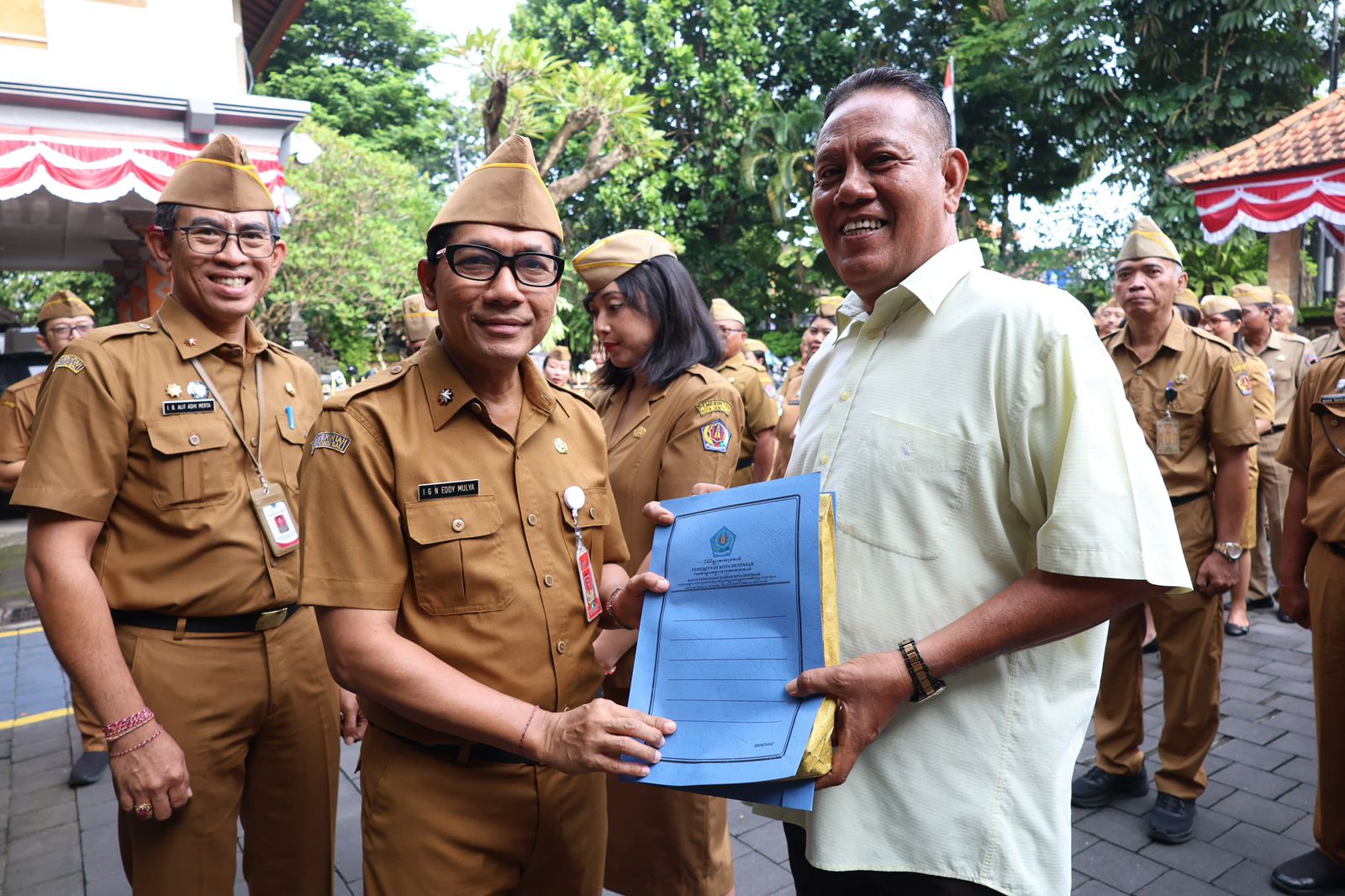 Gambar 2