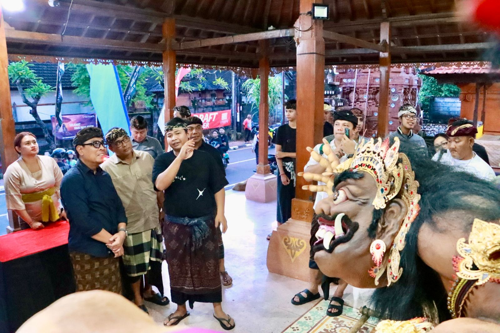 Wawali Arya Wibawa Tinjau Nominasi 16 Besar Ogoh-Ogoh Kesanga Festival di Kecamatan Denpasar Timur 