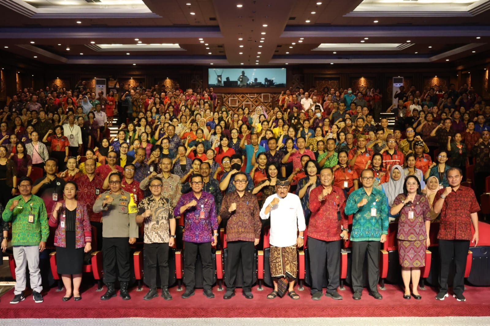 Wali Kota Jaya Negara Beri Arahan di Sosialisasi Pengelolaan Sampah Berbasis Sumber Bagi Satuan Pendidikan    Komitmen Dukung Pengelolaan Sampah Berbasis Sumber di Kota Denpasar