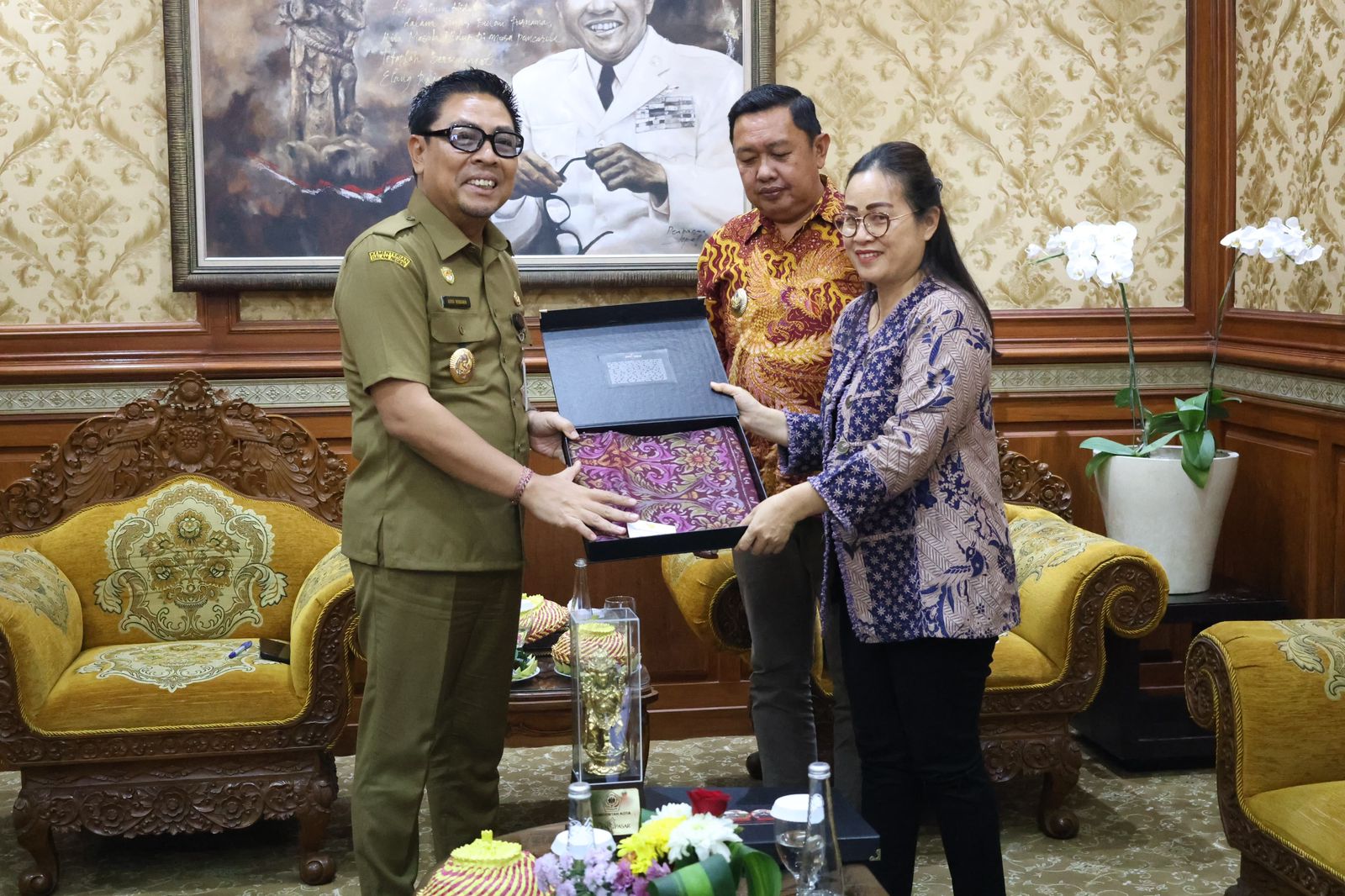 Wakil Wali Kota Denpasar Terima Kunjungan Kerja Wakil Bupati Minahasa Tenggara  Bahas Kerukunan Umat Beragama dan Mekanisme Dana Hibah