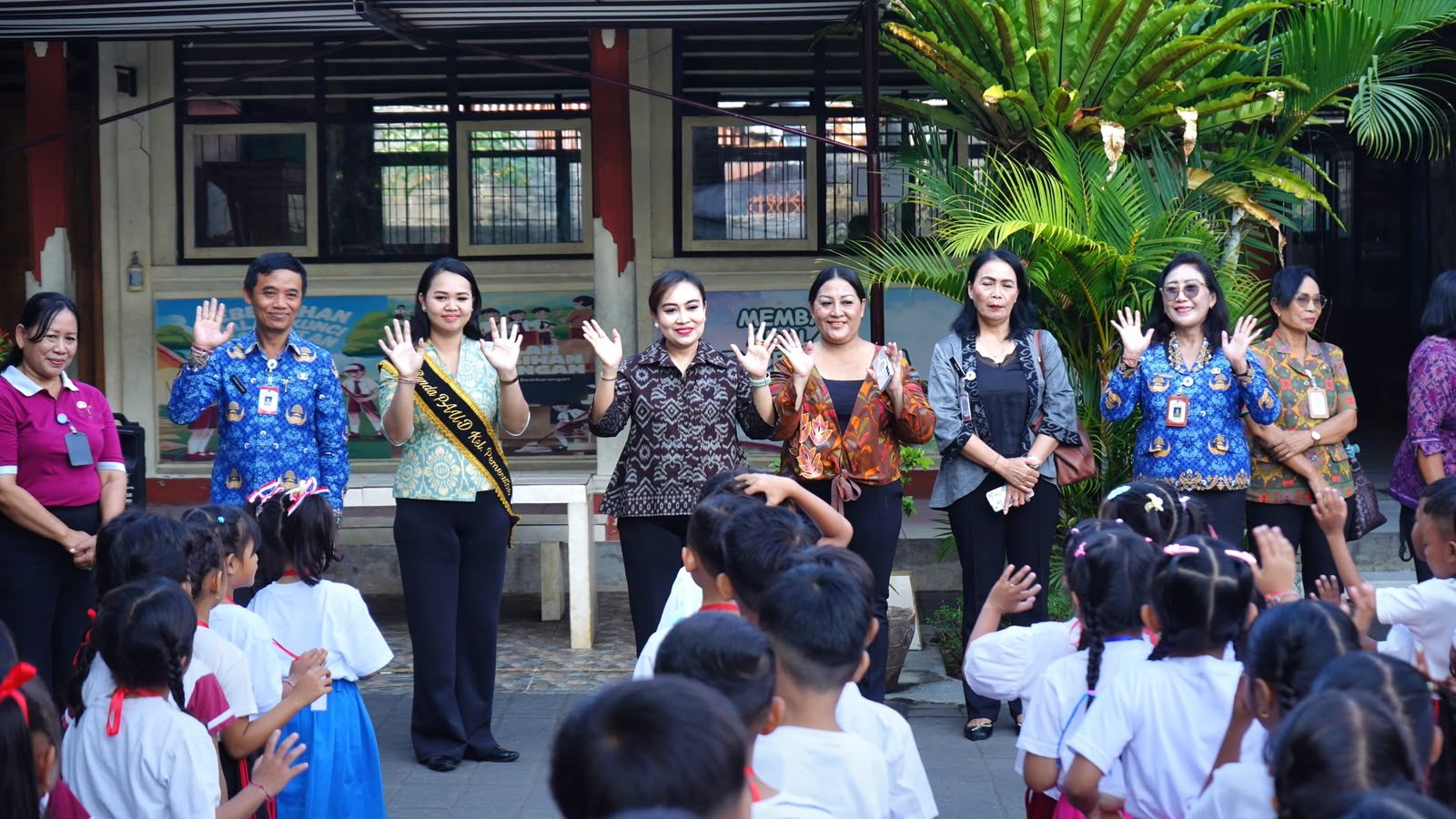 Gambar 2