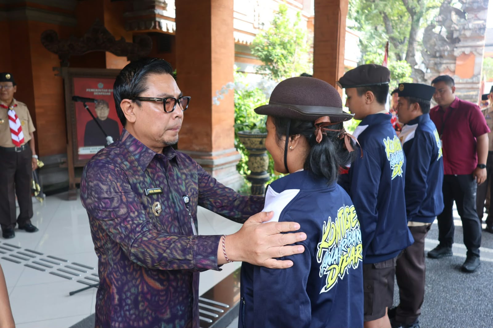 Gambar 2