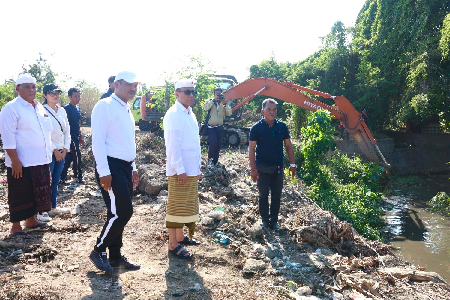 Antisipasi Banjir, Wali Kota Jaya Negara Tinjau Normalisasi Sungai Tukad Loloan Sanur Kauh